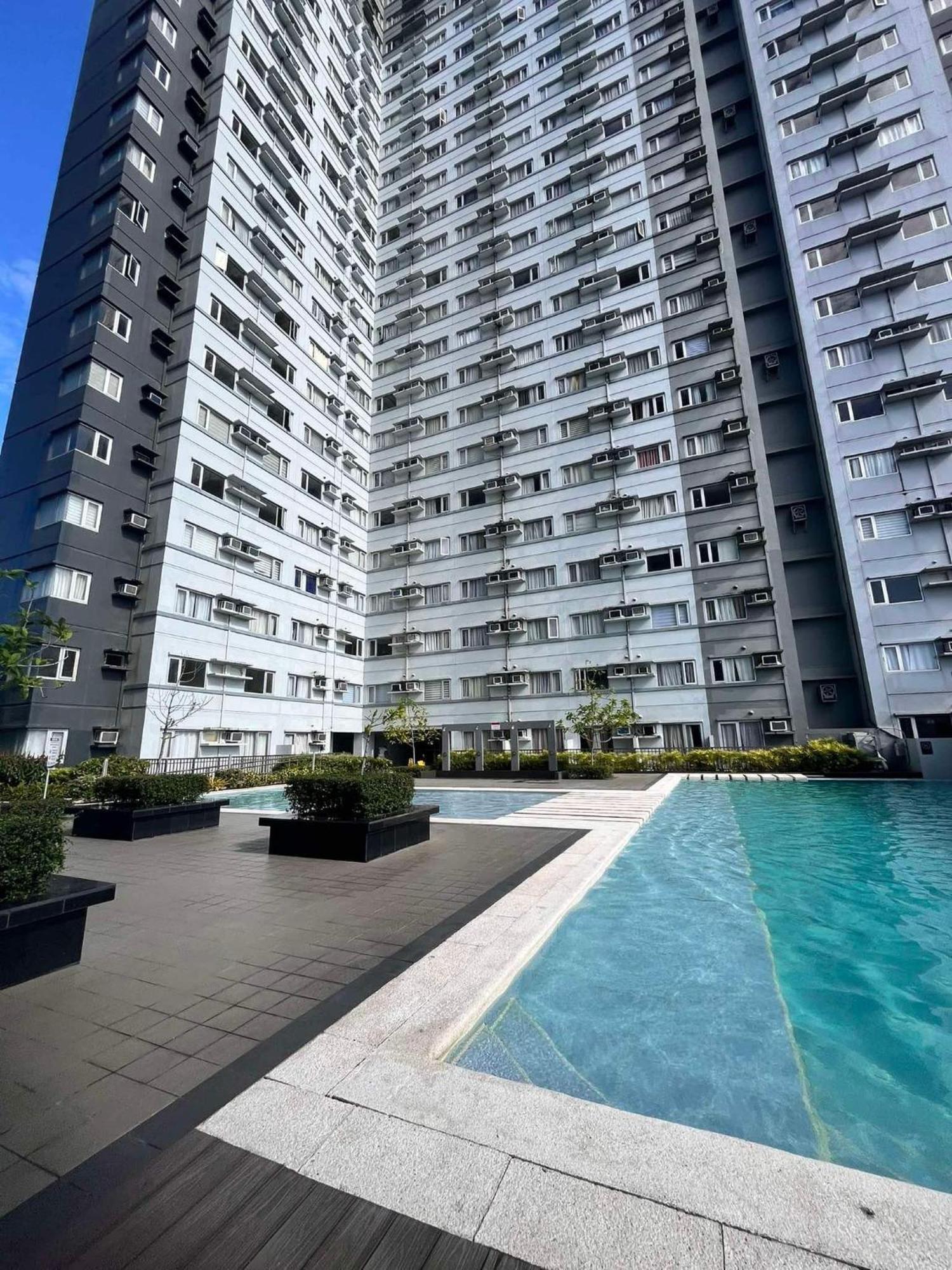Avida Tower 2 Mountain View Condominium ダバオ　シティ エクステリア 写真